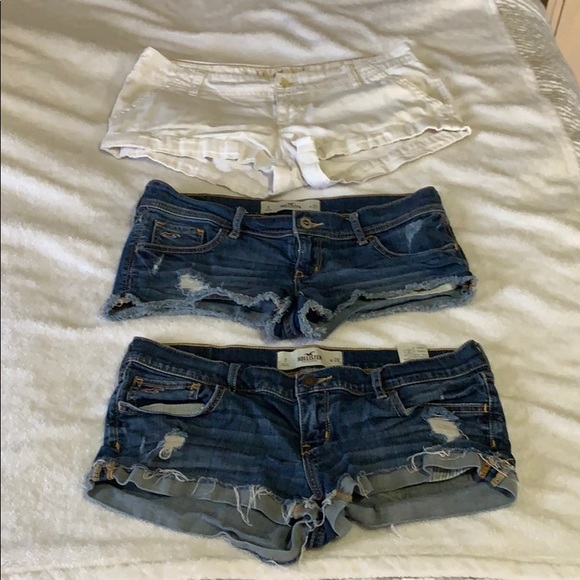 BUNDLE!!! Hollister shorts! - Picture 1 of 5